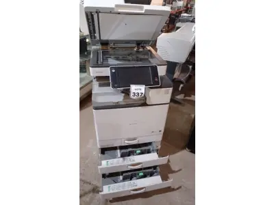 LOTE 337 - 01 COPIADORA MULTIFUNCIONAL MARCA RICOH MODELO MP C5503. (NO ESTADO) ATENÇÃO! FAZER A VISITAÇÃO ANTES DE ARREMATAR, NÃO SABEMOS SE FUNCIONA, LEILÃO NÃO TEM GARANTIA E NEM DEVOLUÇÃO, SUJEITO A POSSÍVEIS AVARIAS VISÍVEIS/OCULTAS E/OU AUSÊNCIA DE COMPONENTES.