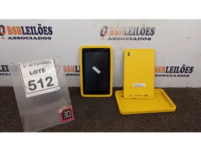 LOTE 512 - 02 TABLET'S CCE. (NO ESTADO) ATENÇÃO! FAZER A VISITAÇÃO ANTES DE ARREMATAR, NÃO SABEMOS SE FUNCIONA, LEILÃO NÃO TEM GARANTIA E NEM DEVOLUÇÃO, SUJEITO A POSSÍVEIS AVARIAS VISÍVEIS/OCULTAS E/OU AUSÊNCIA DE COMPONENTES.