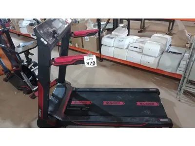 LOTE 378 - 01 ESTEIRA ERGOMÉTRICA GENIS. (NO ESTADO) ATENÇÃO! FAZER A VISITAÇÃO ANTES DE ARREMATAR, NÃO SABEMOS SE FUNCIONA, LEILÃO NÃO TEM GARANTIA E NEM DEVOLUÇÃO, SUJEITO A POSSÍVEIS AVARIAS VISÍVEIS/OCULTAS E/OU AUSÊNCIA DE COMPONENTES.