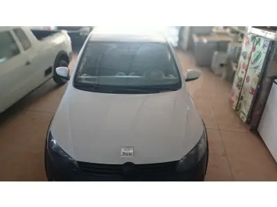 LOTE 500 - 01 VW SAVEIRO 1.6 CE FLEX, COR BRANCA ANO 2014. (NO ESTADO) ATENÇÃO! FAZER A VISITAÇÃO ANTES DE ARREMATAR, NÃO SABEMOS SE FUNCIONA, LEILÃO NÃO TEM GARANTIA E NEM DEVOLUÇÃO, SUJEITO A POSSÍVEIS AVARIAS VISÍVEIS/OCULTAS E/OU AUSÊNCIA DE COMPONENTES.