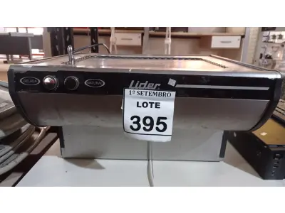 LOTE 395 - 01 BEBEDOURO EM INOX MARCA LÍDER. (NO ESTADO) ATENÇÃO! FAZER A VISITAÇÃO ANTES DE ARREMATAR, NÃO SABEMOS SE FUNCIONA. LEILÃO NÃO TEM GARANTIA E NEM DEVOLUÇÃO, SUJEITO A POSSÍVEIS AVARIAS VISÍVEIS/OCULTAS E/OU AUSÊNCIA DE COMPONENTES.
