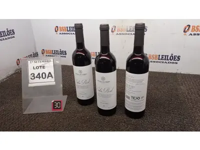 LOTE 340 - 03 GARRAFAS DE VINHO TINTO VALA REAL PORTUGUÊS SAFRA 2019 750ML. (NO ESTADO) ATENÇÃO! FAZER A VISITAÇÃO ANTES DE ARREMATAR, NÃO SABEMOS SE FUNCIONA, LEILÃO NÃO TEM GARANTIA E NEM DEVOLUÇÃO, SUJEITO A POSSÍVEIS AVARIAS VISÍVEIS/OCULTAS E/OU AUSÊNCIA DE COMPONENTES.