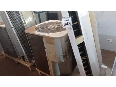 LOTE 348 - 01 AR CONDICIONADO 56000BTUS MARCA ELECTROLUX. (NO ESTADO) ATENÇÃO! FAZER A VISITAÇÃO ANTES DE ARREMATAR, NÃO SABEMOS SE FUNCIONA, LEILÃO NÃO TEM GARANTIA E NEM DEVOLUÇÃO, SUJEITO A POSSÍVEIS AVARIAS VISÍVEIS/OCULTAS E/OU AUSÊNCIA DE COMPONENTES.