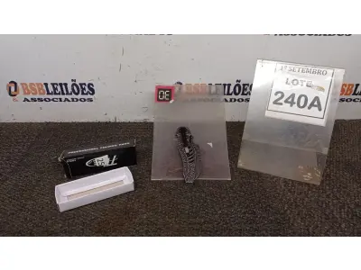 LOTE 240 - 01 CANIVETE CAVEIRA MODELO KARAMBIT. (NO ESTADO) ATENÇÃO! FAZER A VISITAÇÃO ANTES DE ARREMATAR, NÃO SABEMOS SE FUNCIONA, LEILÃO NÃO TEM GARANTIA E NEM DEVOLUÇÃO, SUJEITO A POSSÍVEIS AVARIAS VISÍVEIS/OCULTAS E/OU AUSÊNCIA DE COMPONENTES.