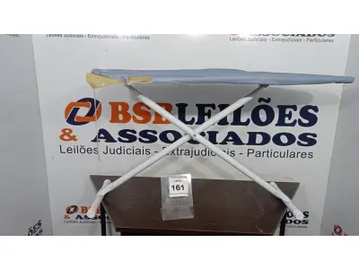 LOTE 161 - 01 TÁBUA DE PASSAR ROUPAS. (NO ESTADO EM QUE SE ENCONTRA. SUJEITO A AVARIAS OCULTAS/VISÍVEIS.)