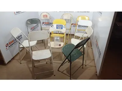 LOTE 386 - 11 CADEIRAS DE FERRO DOBRÁVEL. (NO ESTADO) ATENÇÃO! FAZER A VISITAÇÃO ANTES DE ARREMATAR, NÃO SABEMOS SE FUNCIONA, LEILÃO NÃO TEM GARANTIA E NEM DEVOLUÇÃO, SUJEITO A POSSÍVEIS AVARIAS VISÍVEIS/OCULTAS E/OU AUSÊNCIA DE COMPONENTES.