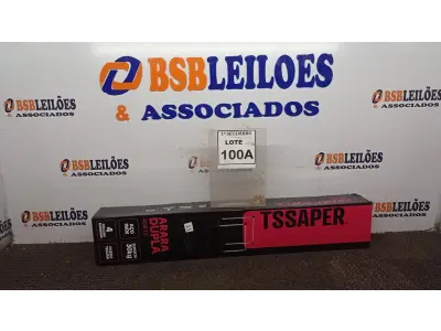LOTE 100 - 01 ARARA DUPLA MONTÁVEL  AÇO INOX SUPORTA 30KL 4 PÉS COM RODINHAS  POSSUI TRAVAS  TAMANHO A1.60CM L 0,94CM. (NO ESTADO) ATENÇÃO! FAZER A VISITAÇÃO ANTES DE ARREMATAR, NÃO SABEMOS SE FUNCIONA, LEILÃO NÃO TEM GARANTIA E NEM DEVOLUÇÃO, SUJEITO A POSSÍVEIS AVARIAS VISÍVEIS/OCULTAS E/OU AUSÊNCIA DE COMPONENTES.