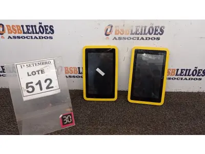 LOTE 512 - 02 TABLET'S CCE. (NO ESTADO) ATENÇÃO! FAZER A VISITAÇÃO ANTES DE ARREMATAR, NÃO SABEMOS SE FUNCIONA, LEILÃO NÃO TEM GARANTIA E NEM DEVOLUÇÃO, SUJEITO A POSSÍVEIS AVARIAS VISÍVEIS/OCULTAS E/OU AUSÊNCIA DE COMPONENTES.