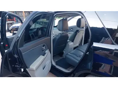 LOTE 502 - 01 I/CHEVROLET EQUINOX LT, ANO 2005, COR PRETA, GASOLINA, AUTOMÁTICA (NO ESTADO).
