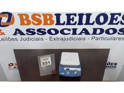 LOTE 331 - 01 AGITADOR MAGNÉTICO. (NO ESTADO) ATENÇÃO! FAZER A VISITAÇÃO ANTES DE ARREMATAR, NÃO SABEMOS SE FUNCIONA, LEILÃO NÃO TEM GARANTIA E NEM DEVOLUÇÃO, SUJEITO A POSSÍVEIS AVARIAS VISÍVEIS/OCULTAS E/OU AUSÊNCIA DE COMPONENTES.