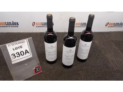 LOTE 330 - 03 GARRAFAS DE VINHO TINTO VALA REAL PORTUGUÊS SAFRA 2019 750ML. (NO ESTADO) ATENÇÃO! FAZER A VISITAÇÃO ANTES DE ARREMATAR, NÃO SABEMOS SE FUNCIONA, LEILÃO NÃO TEM GARANTIA E NEM DEVOLUÇÃO, SUJEITO A POSSÍVEIS AVARIAS VISÍVEIS/OCULTAS E/OU AUSÊNCIA DE COMPONENTES.