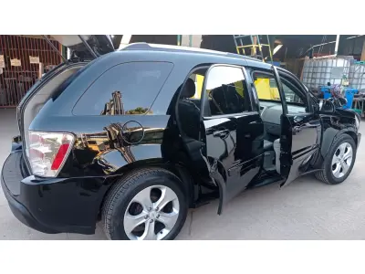 LOTE 502 - 01 I/CHEVROLET EQUINOX LT, ANO 2005, COR PRETA, GASOLINA, AUTOMÁTICA (NO ESTADO).