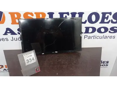 LOTE 334 - 01 TV LCD 32’’ MARCA SAMSUNG. (NO ESTADO) ATENÇÃO! FAZER A VISITAÇÃO ANTES DE ARREMATAR, NÃO SABEMOS SE FUNCIONA, LEILÃO NÃO TEM GARANTIA E NEM DEVOLUÇÃO, SUJEITO A POSSÍVEIS AVARIAS VISÍVEIS/OCULTAS E/OU AUSÊNCIA DE COMPONENTES.