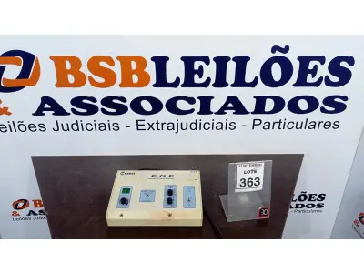 LOTE 363 - 01 EQUIPAMENTO ESTIMULADOR GALVÂNICO E FARÁDICO EGF MARCA CARCI. (NO ESTADO) ATENÇÃO! FAZER A VISITAÇÃO ANTES DE ARREMATAR, NÃO SABEMOS SE FUNCIONA, LEILÃO NÃO TEM GARANTIA E NEM DEVOLUÇÃO, SUJEITO A POSSÍVEIS AVARIAS VISÍVEIS/OCULTAS E/OU AUSÊNCIA DE COMPONENTES.