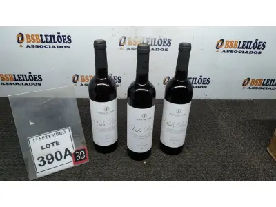 LOTE 390 - 03 GARRAFAS DE VINHO TINTO VALA REAL PORTUGUÊS SAFRA 2019 750ML. (NO ESTADO) ATENÇÃO! FAZER A VISITAÇÃO ANTES DE ARREMATAR, NÃO SABEMOS SE FUNCIONA, LEILÃO NÃO TEM GARANTIA E NEM DEVOLUÇÃO, SUJEITO A POSSÍVEIS AVARIAS VISÍVEIS/OCULTAS E/OU AUSÊNCIA DE COMPONENTES.