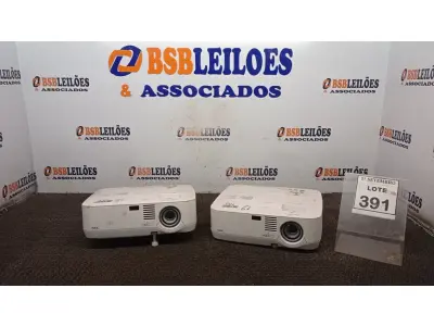 LOTE 391 - 02 PROJETORES MARCA NEC. (NO ESTADO) ATENÇÃO! FAZER A VISITAÇÃO ANTES DE ARREMATAR, NÃO SABEMOS SE FUNCIONA, LEILÃO NÃO TEM GARANTIA E NEM DEVOLUÇÃO, SUJEITO A POSSÍVEIS AVARIAS VISÍVEIS/OCULTAS E/OU AUSÊNCIA DE COMPONENTES.