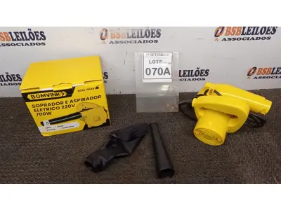 LOTE 070 - 01 SOPRADOR E ASPIRADOR ELÉTRICO 220V 700W 13600RPM. (NO ESTADO) ATENÇÃO! FAZER A VISITAÇÃO ANTES DE ARREMATAR, NÃO SABEMOS SE FUNCIONA, LEILÃO NÃO TEM GARANTIA E NEM DEVOLUÇÃO, SUJEITO A POSSÍVEIS AVARIAS VISÍVEIS/OCULTAS E/OU AUSÊNCIA DE COMPONENTES.