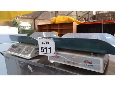 LOTE 511 - 02 BALANÇAS PEDIÁTRICA PESO MAX. 10/25KG. (NO ESTADO) ATENÇÃO! FAZER A VISITAÇÃO ANTES DE ARREMATAR, NÃO SABEMOS SE FUNCIONA, LEILÃO NÃO TEM GARANTIA E NEM DEVOLUÇÃO, SUJEITO A POSSÍVEIS AVARIAS VISÍVEIS/OCULTAS E/OU AUSÊNCIA DE COMPONENTES.