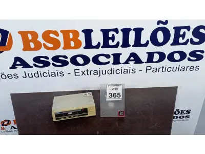LOTE 365 - 01 SWITCH KVM ATEM MASTER VIEW. (NO ESTADO) ATENÇÃO! FAZER A VISITAÇÃO ANTES DE ARREMATAR, NÃO SABEMOS SE FUNCIONA, LEILÃO NÃO TEM GARANTIA E NEM DEVOLUÇÃO, SUJEITO A POSSÍVEIS AVARIAS VISÍVEIS/OCULTAS E/OU AUSÊNCIA DE COMPONENTES.