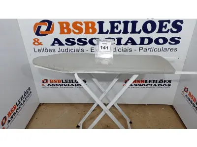 LOTE 141 - 01 TÁBUA DE PASSAR ROUPAS. (NO ESTADO EM QUE SE ENCONTRA. SUJEITO A AVARIAS OCULTAS/VISÍVEIS.)