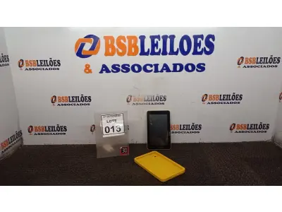 LOTE 013 - 02 TABLETS MARCA CCE. (NO ESTADO) ATENÇÃO! FAZER A VISITAÇÃO ANTES DE ARREMATAR, NÃO SABEMOS SE FUNCIONA, LEILÃO NÃO TEM GARANTIA E NEM DEVOLUÇÃO, SUJEITO A POSSÍVEIS AVARIAS VISÍVEIS/OCULTAS E/OU AUSÊNCIA DE COMPONENTES.