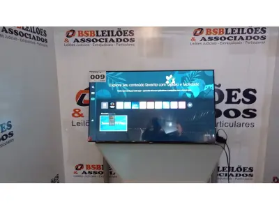 LOTE 009 - 01 SAMSUNG SMART TV 50" UHD 4K 50CU7700 (NO ESTADO, NÃO SABEMOS SE FUNCIONA. LEILÃO NÃO TEM GARANTIA E NEM DEVOLUÇÃO, SUJEITO A POSSÍVEIS AVARIAS VISÍVEIS/OCULTAS E/OU AUSÊNCIA DE COMPONENTES)