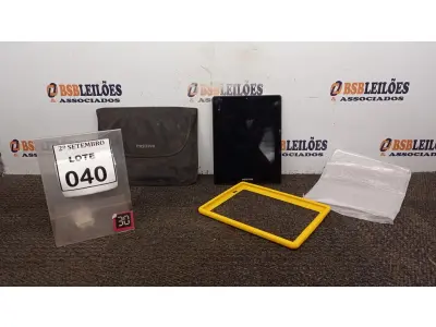 LOTE 040 - 01 TABLET MARCA POSITIVO. (NO ESTADO) ATENÇÃO! FAZER A VISITAÇÃO ANTES DE ARREMATAR, NÃO SABEMOS SE FUNCIONA, LEILÃO NÃO TEM GARANTIA E NEM DEVOLUÇÃO, SUJEITO A POSSÍVEIS AVARIAS VISÍVEIS/OCULTAS E/OU AUSÊNCIA DE COMPONENTES.