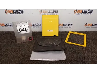 LOTE 045 - 01 TABLET MARCA POSITIVO. (NO ESTADO) ATENÇÃO! FAZER A VISITAÇÃO ANTES DE ARREMATAR, NÃO SABEMOS SE FUNCIONA, LEILÃO NÃO TEM GARANTIA E NEM DEVOLUÇÃO, SUJEITO A POSSÍVEIS AVARIAS VISÍVEIS/OCULTAS E/OU AUSÊNCIA DE COMPONENTES.
