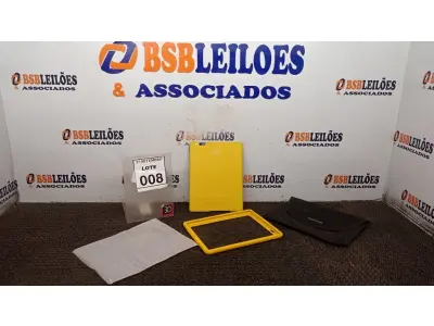 LOTE 008 - 01 TABLET MARCA POSITIVO. (NO ESTADO) ATENÇÃO! FAZER A VISITAÇÃO ANTES DE ARREMATAR, NÃO SABEMOS SE FUNCIONA, LEILÃO NÃO TEM GARANTIA E NEM DEVOLUÇÃO, SUJEITO A POSSÍVEIS AVARIAS VISÍVEIS/OCULTAS E/OU AUSÊNCIA DE COMPONENTES.