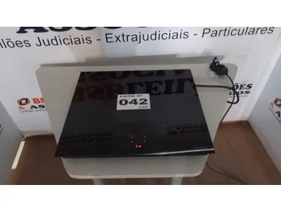LOTE 042 - 01 COOKTOP DE INDUÇÃO 4 ZONAS DE AQUECIMENTO SUGGAR 220VOLTS (NO ESTADO, NÃO SABEMOS SE FUNCIONA. LEILÃO NÃO TEM GARANTIA E NEM DEVOLUÇÃO, SUJEITO A POSSÍVEIS AVARIAS VISÍVEIS/OCULTAS E/OU AUSÊNCIA DE COMPONENTES)