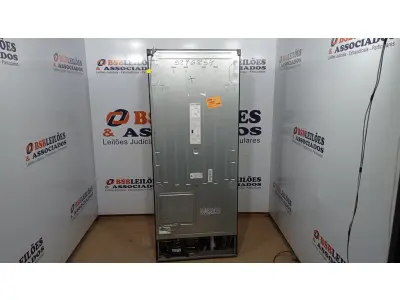 LOTE 050 - 01 GELADEIRA LG FROST FREE PRETA GN-B392PXGB  INVERTER  395 LITROS - 220VOLTS (NO ESTADO, NÃO SABEMOS SE FUNCIONA. LEILÃO NÃO TEM GARANTIA E NEM DEVOLUÇÃO, SUJEITO A POSSÍVEIS AVARIAS VISÍVEIS/OCULTAS E/OU AUSÊNCIA DE COMPONENTES)