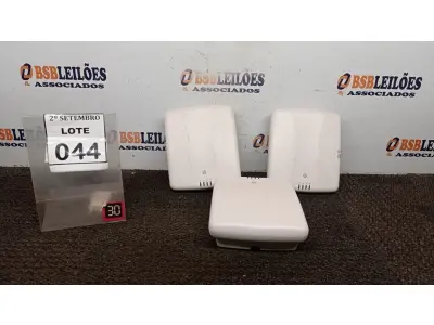 LOTE 044 - 03 ACCESS POINT MARCA HP. (NO ESTADO) ATENÇÃO! FAZER A VISITAÇÃO ANTES DE ARREMATAR, NÃO SABEMOS SE FUNCIONA, LEILÃO NÃO TEM GARANTIA E NEM DEVOLUÇÃO, SUJEITO A POSSÍVEIS AVARIAS VISÍVEIS/OCULTAS E/OU AUSÊNCIA DE COMPONENTES.