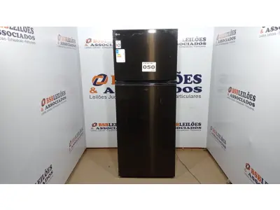 LOTE 050 - 01 GELADEIRA LG FROST FREE PRETA GN-B392PXGB  INVERTER  395 LITROS - 220VOLTS (NO ESTADO, NÃO SABEMOS SE FUNCIONA. LEILÃO NÃO TEM GARANTIA E NEM DEVOLUÇÃO, SUJEITO A POSSÍVEIS AVARIAS VISÍVEIS/OCULTAS E/OU AUSÊNCIA DE COMPONENTES)