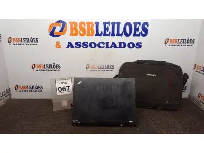 LOTE 067 - 01 NOTEBOOK MARCA LENOVO COM BOLSA. (NO ESTADO) ATENÇÃO! FAZER A VISITAÇÃO ANTES DE ARREMATAR, NÃO SABEMOS SE FUNCIONA, LEILÃO NÃO TEM GARANTIA E NEM DEVOLUÇÃO, SUJEITO A POSSÍVEIS AVARIAS VISÍVEIS/OCULTAS E/OU AUSÊNCIA DE COMPONENTES.