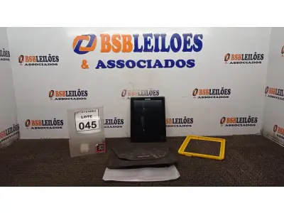 LOTE 045 - 01 TABLET MARCA POSITIVO. (NO ESTADO) ATENÇÃO! FAZER A VISITAÇÃO ANTES DE ARREMATAR, NÃO SABEMOS SE FUNCIONA, LEILÃO NÃO TEM GARANTIA E NEM DEVOLUÇÃO, SUJEITO A POSSÍVEIS AVARIAS VISÍVEIS/OCULTAS E/OU AUSÊNCIA DE COMPONENTES.