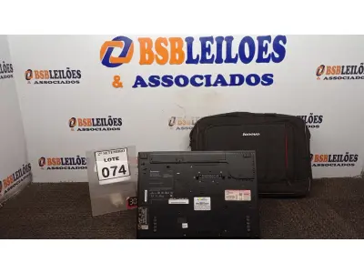 LOTE 074 - 01 NOTEBOOK MARCA LENOVO COM BOLSA. (NO ESTADO) ATENÇÃO! FAZER A VISITAÇÃO ANTES DE ARREMATAR, NÃO SABEMOS SE FUNCIONA, LEILÃO NÃO TEM GARANTIA E NEM DEVOLUÇÃO, SUJEITO A POSSÍVEIS AVARIAS VISÍVEIS/OCULTAS E/OU AUSÊNCIA DE COMPONENTES.