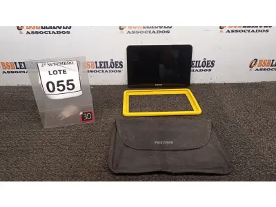 LOTE 055 - 01 TABLET MARCA POSITIVO. (NO ESTADO) ATENÇÃO! FAZER A VISITAÇÃO ANTES DE ARREMATAR, NÃO SABEMOS SE FUNCIONA, LEILÃO NÃO TEM GARANTIA E NEM DEVOLUÇÃO, SUJEITO A POSSÍVEIS AVARIAS VISÍVEIS/OCULTAS E/OU AUSÊNCIA DE COMPONENTES.
