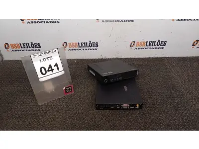 LOTE 041 - 02 MINIS PC MARCA LENOVO. (NO ESTADO) ATENÇÃO! FAZER A VISITAÇÃO ANTES DE ARREMATAR, NÃO SABEMOS SE FUNCIONA, LEILÃO NÃO TEM GARANTIA E NEM DEVOLUÇÃO, SUJEITO A POSSÍVEIS AVARIAS VISÍVEIS/OCULTAS E/OU AUSÊNCIA DE COMPONENTES.