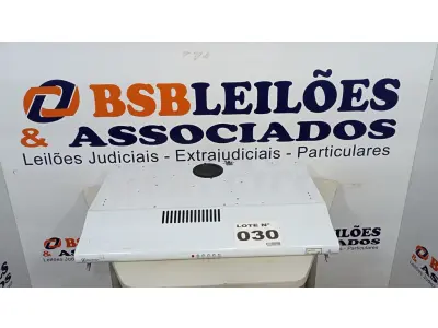 LOTE 030 - 01 DEPURADOR DE AR ELECTROLUX 80CM  - DE80B - 220VOLTS (NO ESTADO, NÃO SABEMOS SE FUNCIONA. LEILÃO NÃO TEM GARANTIA E NEM DEVOLUÇÃO, SUJEITO A POSSÍVEIS AVARIAS VISÍVEIS/OCULTAS E/OU AUSÊNCIA DE COMPONENTES)