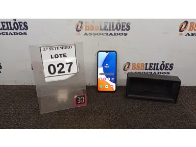LOTE 027 - 01 SMARTPHONE MACA SAMSUNG. (NO ESTADO) ATENÇÃO! FAZER A VISITAÇÃO ANTES DE ARREMATAR, NÃO SABEMOS SE FUNCIONA, LEILÃO NÃO TEM GARANTIA E NEM DEVOLUÇÃO, SUJEITO A POSSÍVEIS AVARIAS VISÍVEIS/OCULTAS E/OU AUSÊNCIA DE COMPONENTES.