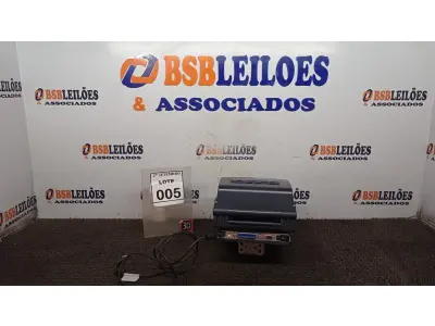 LOTE 005 - 01 IMPRESSORA DE ETIQUETAS MARCA TSC. (NO ESTADO) ATENÇÃO! FAZER A VISITAÇÃO ANTES DE ARREMATAR, NÃO SABEMOS SE FUNCIONA, LEILÃO NÃO TEM GARANTIA E NEM DEVOLUÇÃO, SUJEITO A POSSÍVEIS AVARIAS VISÍVEIS/OCULTAS E/OU AUSÊNCIA DE COMPONENTES.