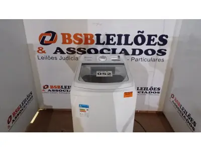 LOTE 052 - 01 MÁQUINA DE LAVAR ELECTROLUX 14KG LED14 BRANCA 220VOLTS (NO ESTADO, NÃO SABEMOS SE FUNCIONA. LEILÃO NÃO TEM GARANTIA E NEM DEVOLUÇÃO, SUJEITO A POSSÍVEIS AVARIAS VISÍVEIS/OCULTAS E/OU AUSÊNCIA DE COMPONENTES)