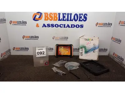 LOTE 092 - 01 TABLET QAV 801 8GB MARCA TABRA. (NO ESTADO) ATENÇÃO! FAZER A VISITAÇÃO ANTES DE ARREMATAR, NÃO SABEMOS SE FUNCIONA, LEILÃO NÃO TEM GARANTIA E NEM DEVOLUÇÃO, SUJEITO A POSSÍVEIS AVARIAS VISÍVEIS/OCULTAS E/OU AUSÊNCIA DE COMPONENTES.