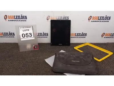 LOTE 053 - 01 TABLET MARCA POSITIVO. (NO ESTADO) ATENÇÃO! FAZER A VISITAÇÃO ANTES DE ARREMATAR, NÃO SABEMOS SE FUNCIONA, LEILÃO NÃO TEM GARANTIA E NEM DEVOLUÇÃO, SUJEITO A POSSÍVEIS AVARIAS VISÍVEIS/OCULTAS E/OU AUSÊNCIA DE COMPONENTES.