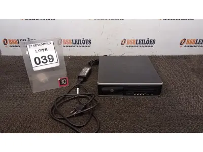 LOTE 039 - 01 MINI PC MARCA HP. (NO ESTADO) ATENÇÃO! FAZER A VISITAÇÃO ANTES DE ARREMATAR, NÃO SABEMOS SE FUNCIONA, LEILÃO NÃO TEM GARANTIA E NEM DEVOLUÇÃO, SUJEITO A POSSÍVEIS AVARIAS VISÍVEIS/OCULTAS E/OU AUSÊNCIA DE COMPONENTES.