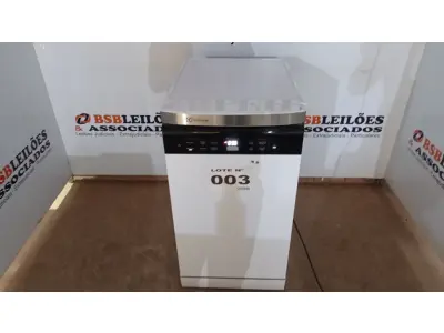 LOTE 003 - 01 LAVA-LOUÇAS ELECTROLUX LL10B 10 SERVIÇOS 220VOLTS (NO ESTADO, NÃO SABEMOS SE FUNCIONA. LEILÃO NÃO TEM GARANTIA E NEM DEVOLUÇÃO, SUJEITO A POSSÍVEIS AVARIAS VISÍVEIS/OCULTAS E/OU AUSÊNCIA DE COMPONENTES)