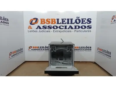 LOTE 007 - 01 LAVA LOUÇAS BRASTEMP 8 SERVIÇOS PRETA - BLF08AE - 220VOLTS (NO ESTADO, NÃO SABEMOS SE FUNCIONA. LEILÃO NÃO TEM GARANTIA E NEM DEVOLUÇÃO, SUJEITO A POSSÍVEIS AVARIAS VISÍVEIS/OCULTAS E/OU AUSÊNCIA DE COMPONENTES)
