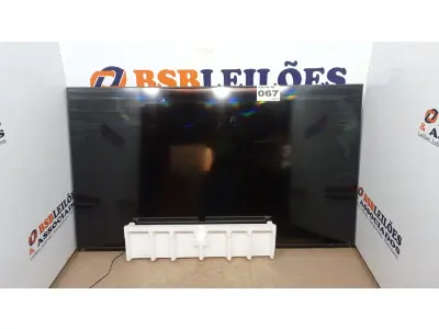 LOTE 067 - 01 SMART TV LED 85" 4K WI-FI CRYSTAL UHD 85BU8000 SAMSUNG (NO ESTADO, NÃO SABEMOS SE FUNCIONA. LEILÃO NÃO TEM GARANTIA E NEM DEVOLUÇÃO, SUJEITO A POSSÍVEIS AVARIAS VISÍVEIS/OCULTAS E/OU AUSÊNCIA DE COMPONENTES)
