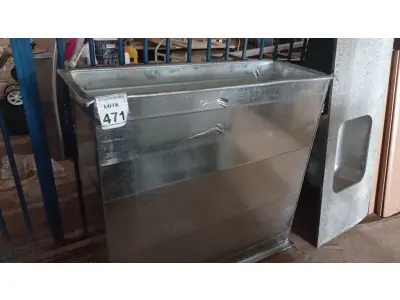 LOTE 471 - LOTE EXTRA. (NO ESTADO) ATENÇÃO! FAZER A VISITAÇÃO ANTES DE ARREMATAR, NÃO SABEMOS SE FUNCIONA, LEILÃO NÃO TEM GARANTIA E NEM DEVOLUÇÃO, SUJEITO A POSSÍVEIS AVARIAS VISÍVEIS/OCULTAS E/OU AUSÊNCIA DE COMPONENTES.