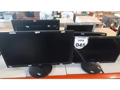 LOTE 045 - 06 MONITORES DE MARCAS E MODELOS DIVERSOS. (NO ESTADO) ATENÇÃO! FAZER A VISITAÇÃO ANTES DE ARREMATAR, NÃO SABEMOS SE FUNCIONA, LEILÃO NÃO TEM GARANTIA E NEM DEVOLUÇÃO, SUJEITO A POSSÍVEIS AVARIAS VISÍVEIS/OCULTAS E/OU AUSÊNCIA DE COMPONENTES.